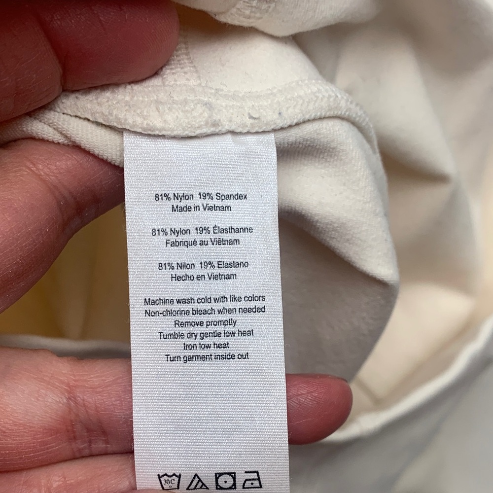 ALO size medium Goddess leggings High-Waist White bone Women’s Athletic leggings - Picture 8 of 10